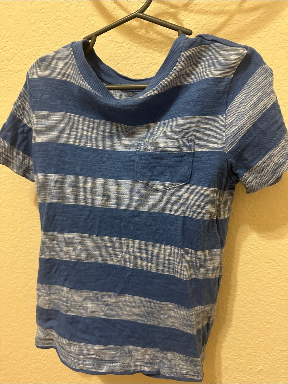 3/15$ Janie and Jack Blue & Light Heather Stripe Pocket Tee